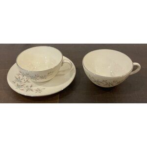 Lenox‎ Wyndcrest Porcelain 2 Teacups 1 Saucer USA Vintage Floral MCM